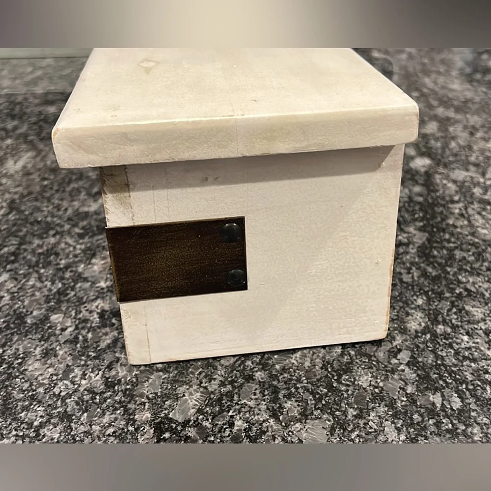 KIRKLAND’s Distressed Wood Shelf